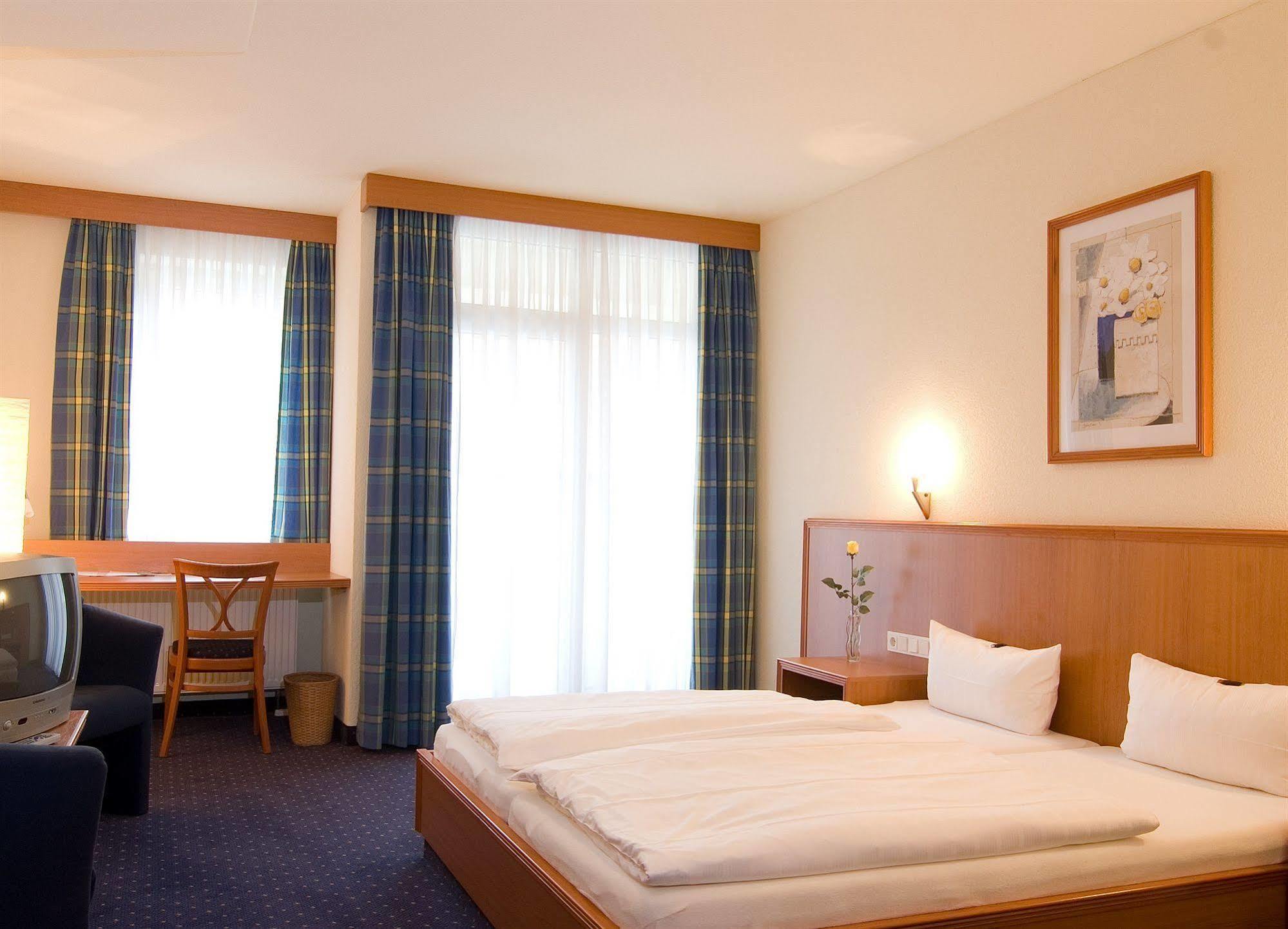 Hotel Kempf ディルムシュタイン エクステリア 写真