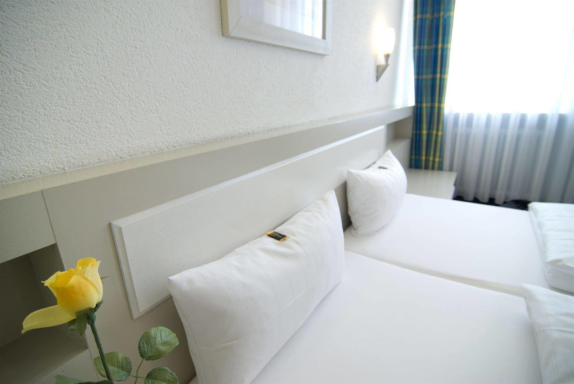 Hotel Kempf ディルムシュタイン エクステリア 写真