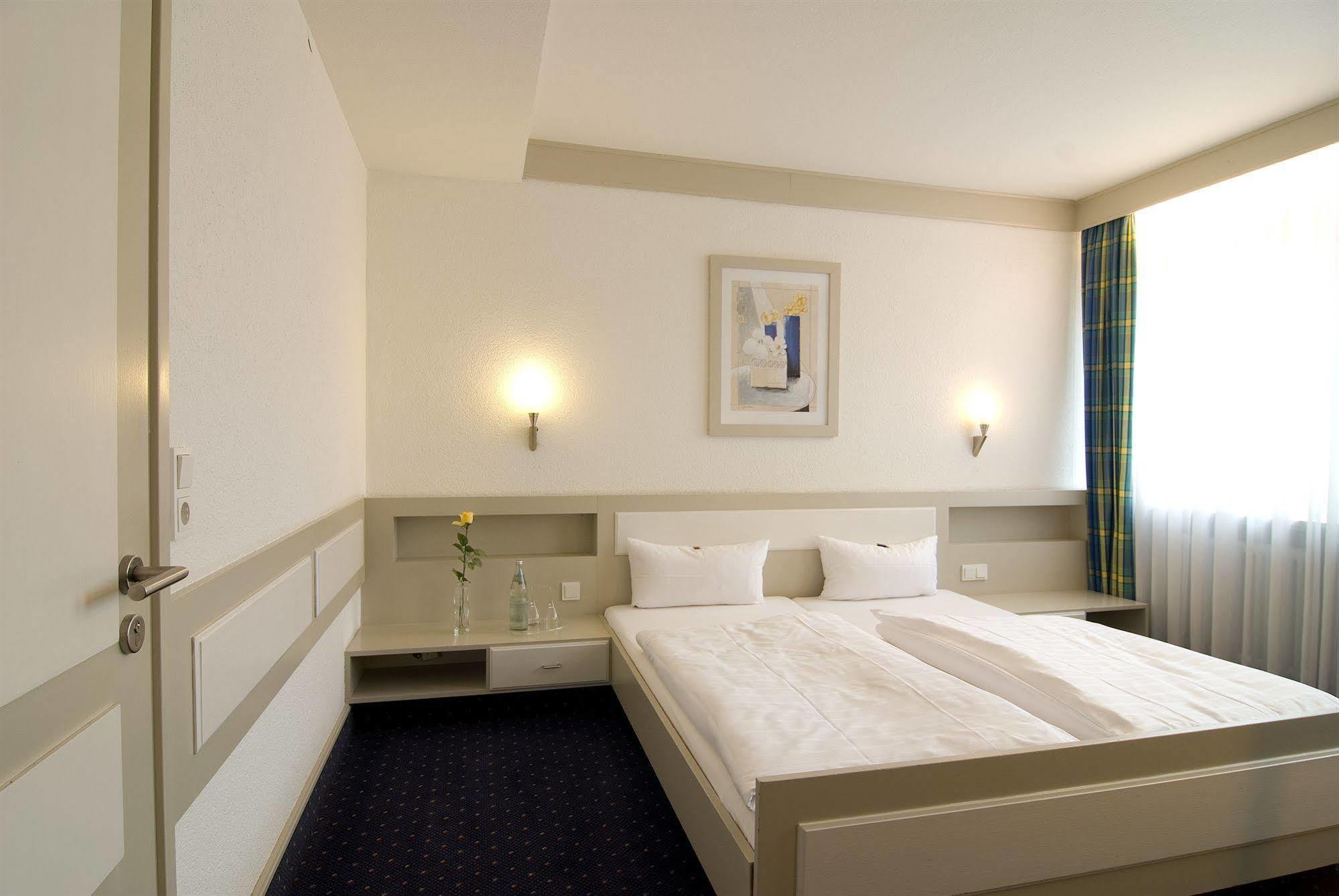 Hotel Kempf ディルムシュタイン エクステリア 写真